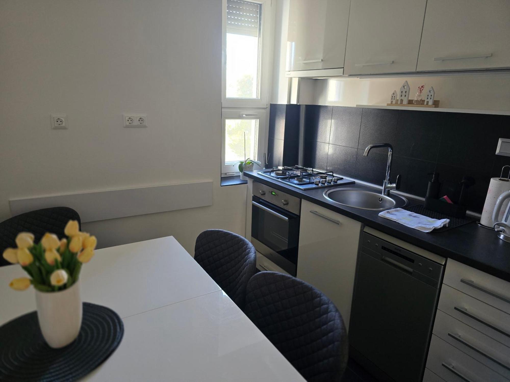 Martina Apartman Bekescsaba Eksteriør bilde